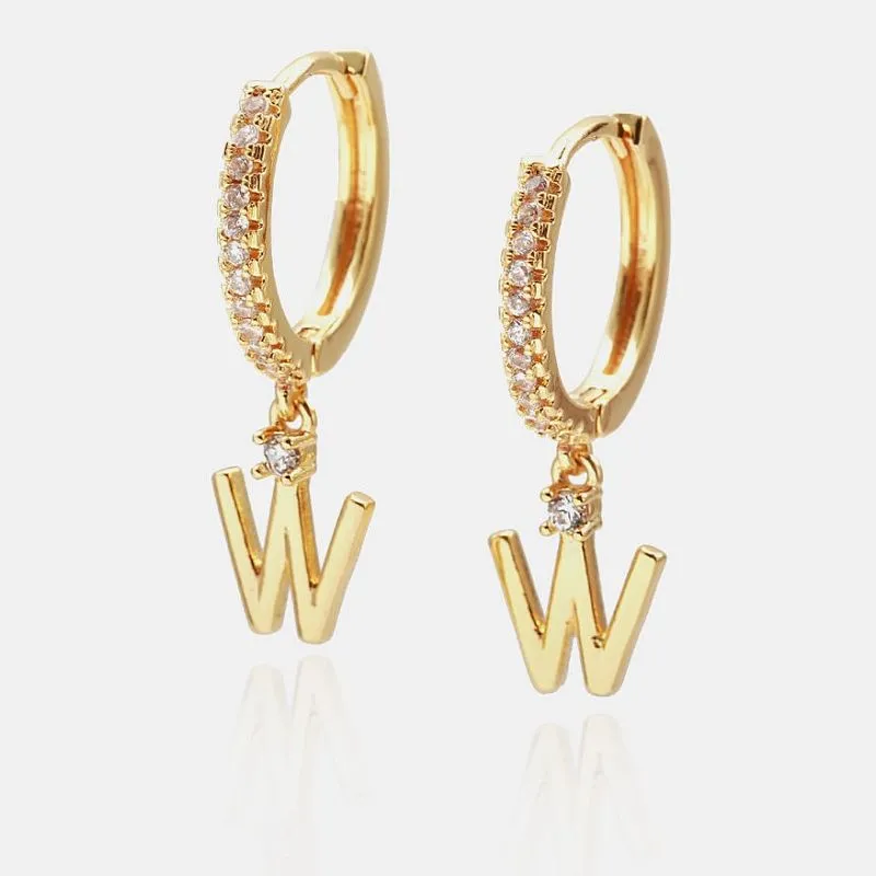 Visiace W počiatočné náušnice