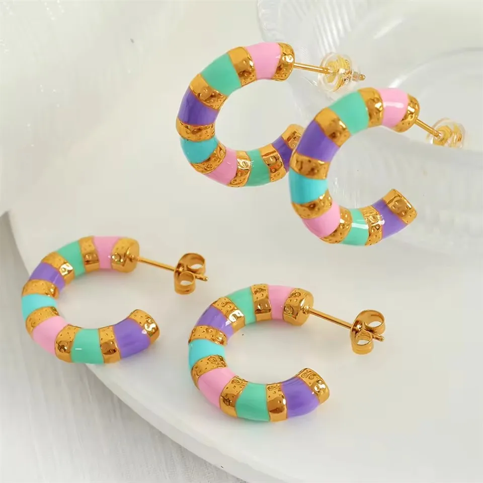 Výbušné farebné kvapkacie náušnice